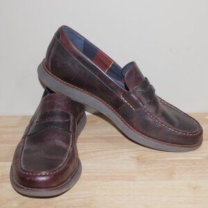 10a. MENS LEATHER SPERRY TOPSIDERS PENNY LOAFERS - 10 1/2